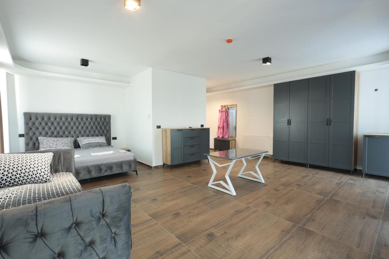 Hotel Ema Tetovo Bagian luar foto