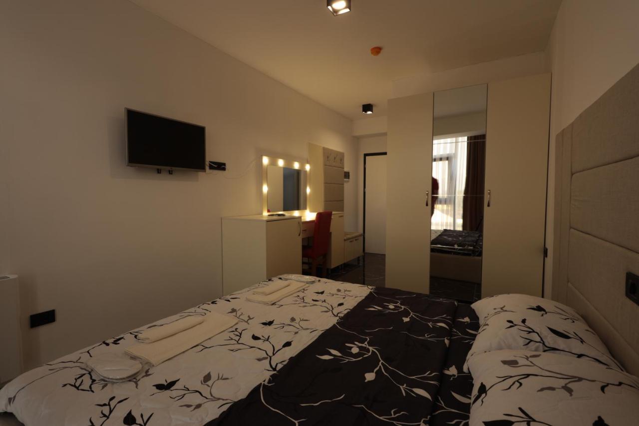 Hotel Ema Tetovo Bagian luar foto
