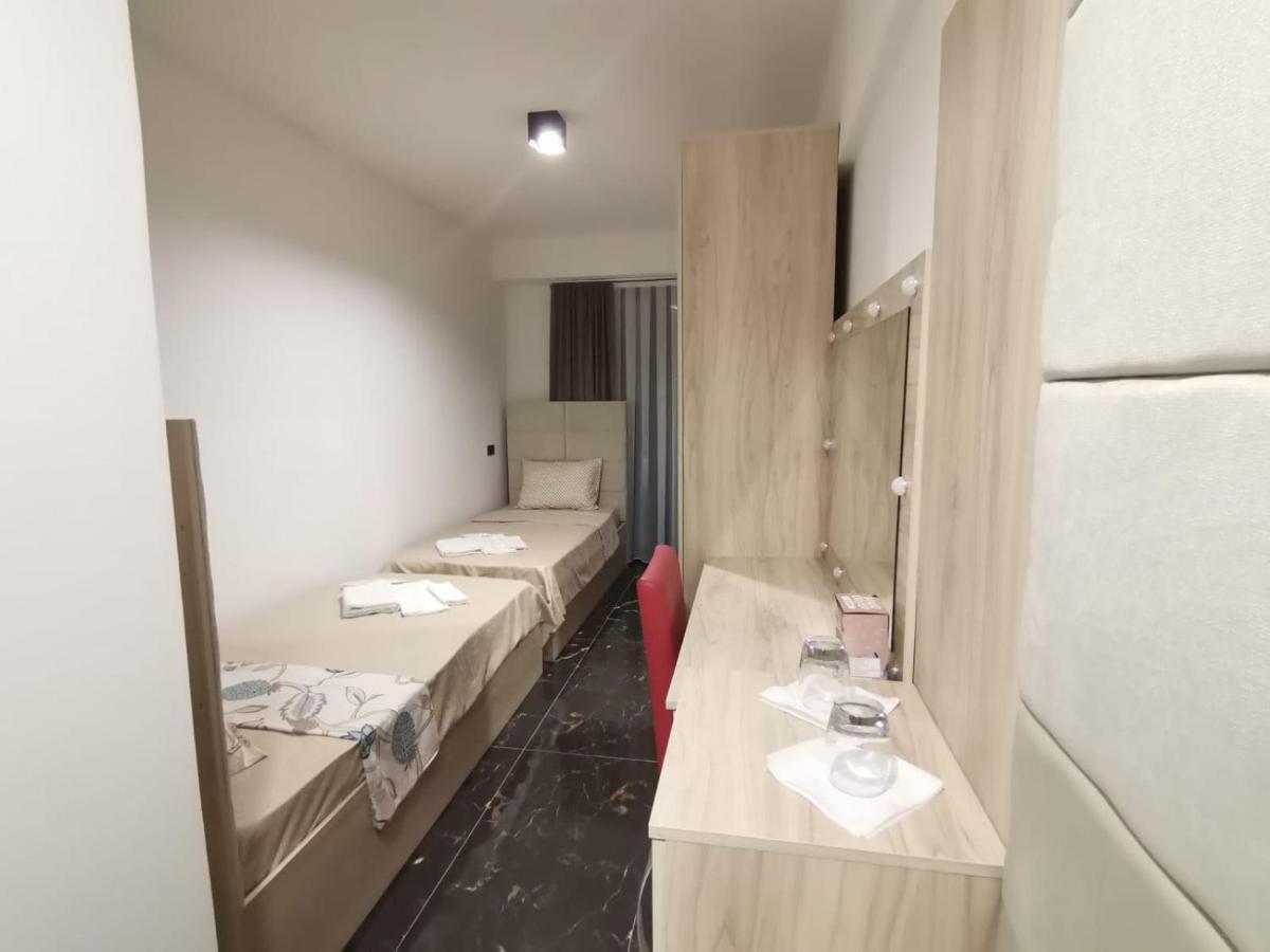 Hotel Ema Tetovo Bagian luar foto